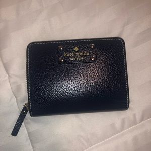 Kate Spade mini wallet